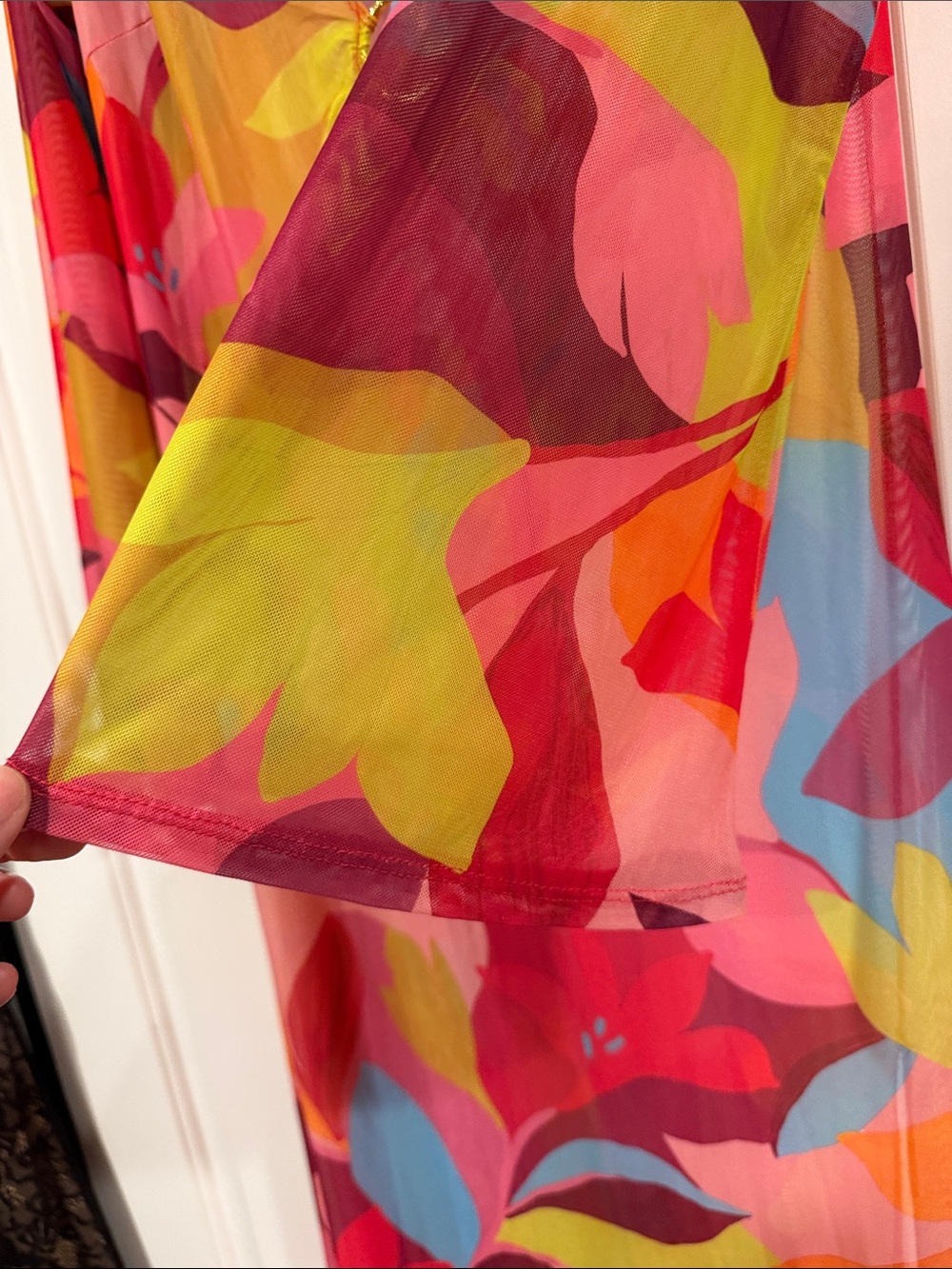 Trina Turk Vibrant Floral Maxi Cover-Up in Pink & Multicolor large NWT - Picture 5 of 6